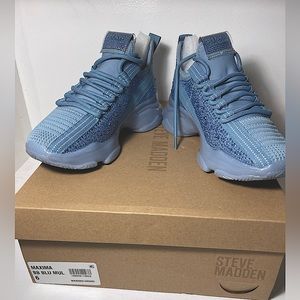 NEW Baby Blue Maxima